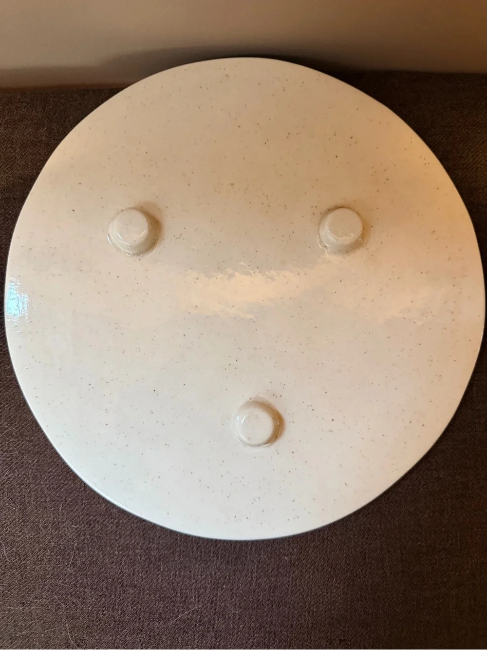White Decorative Ceramic Footed Trivet with Garden Motif